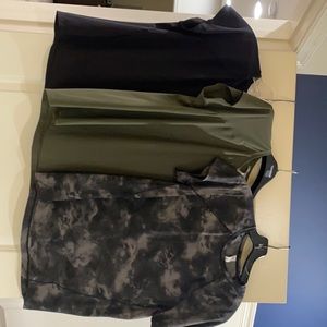 EUC Bundle of Athleta Ultimate Train Tees - S